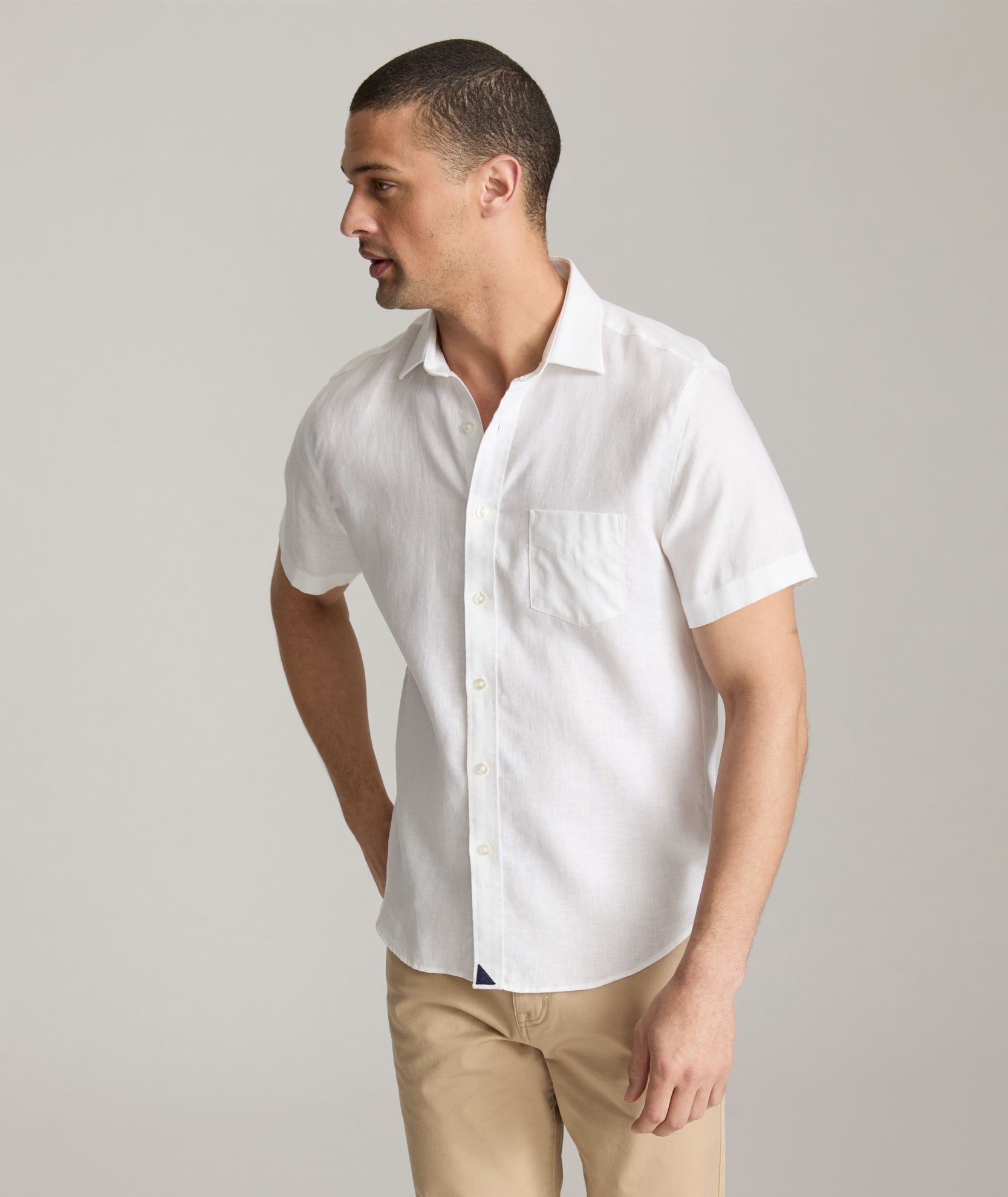 Wrinkle-Resistant Linen Short-Sleeve Shirt for Men