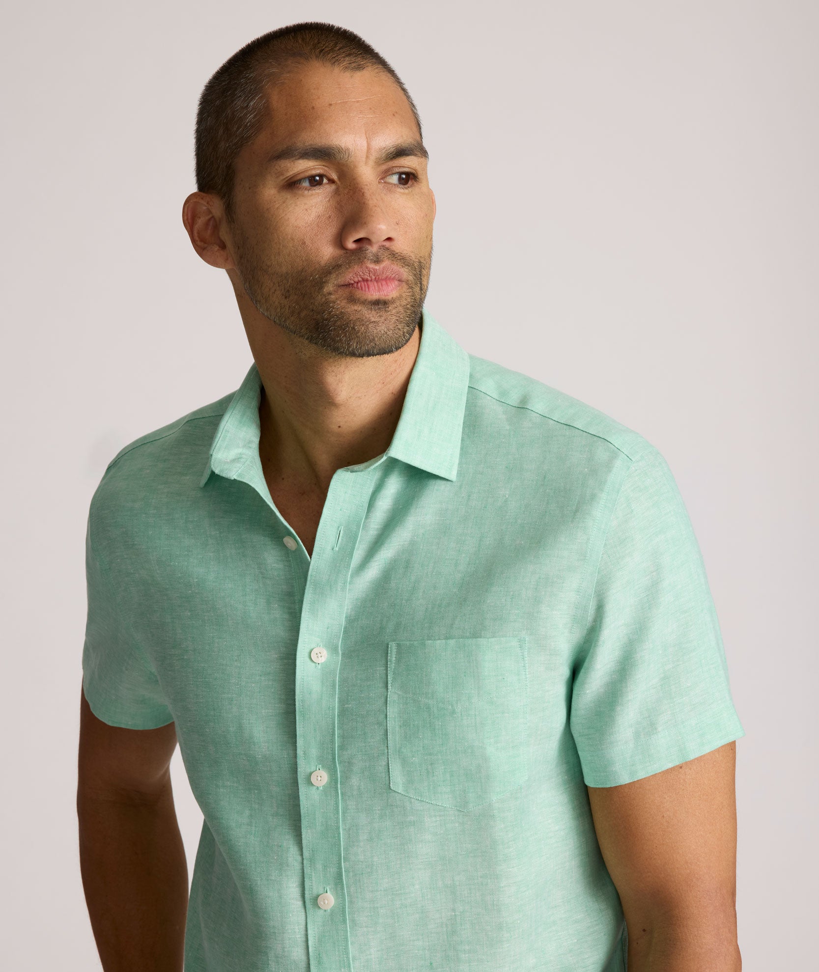 Wrinkle-Resistant Linen Short-Sleeve Shirt for Men