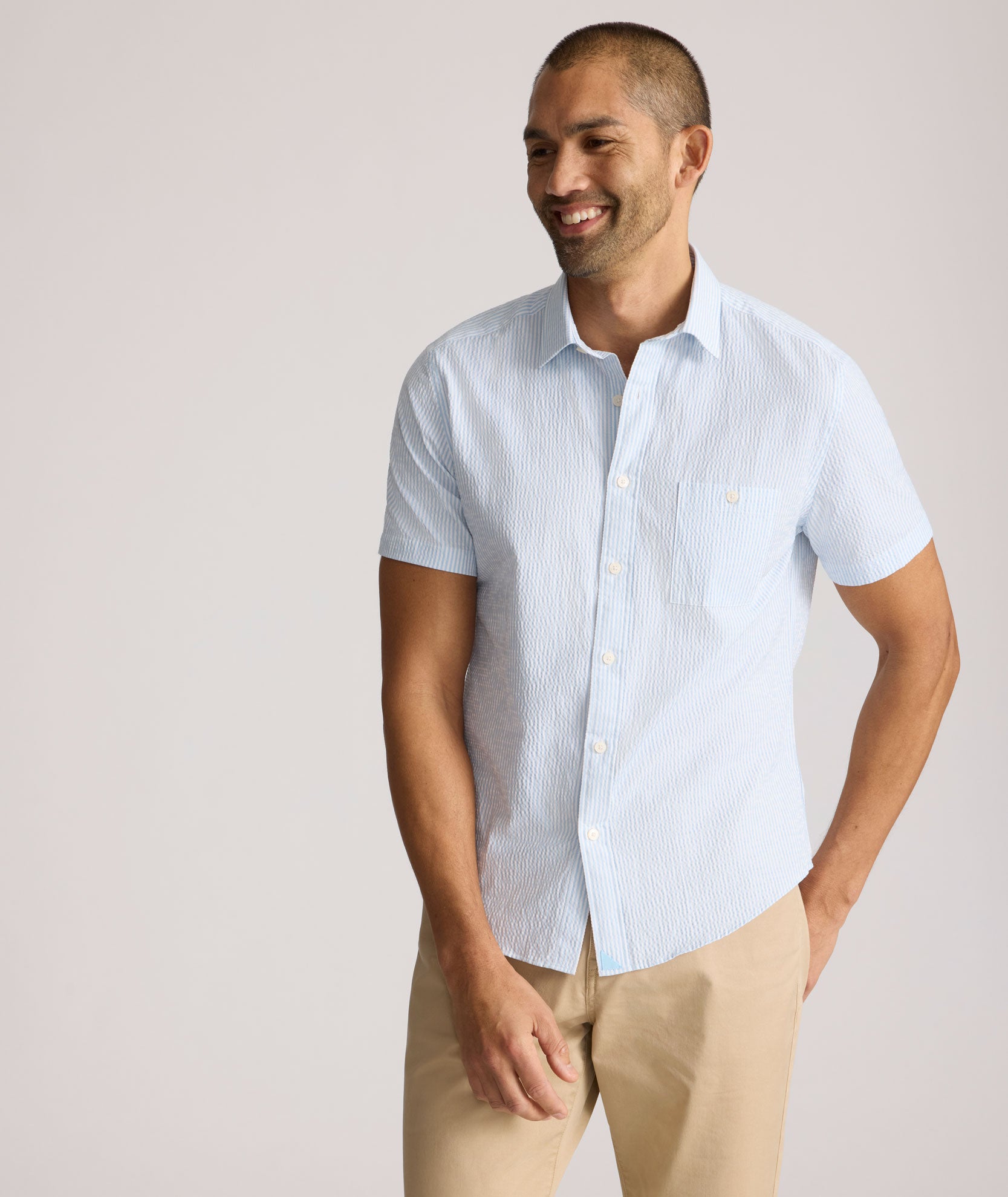 Performance Seersucker Shirt for Men – Moisture-Wicking & Stretch