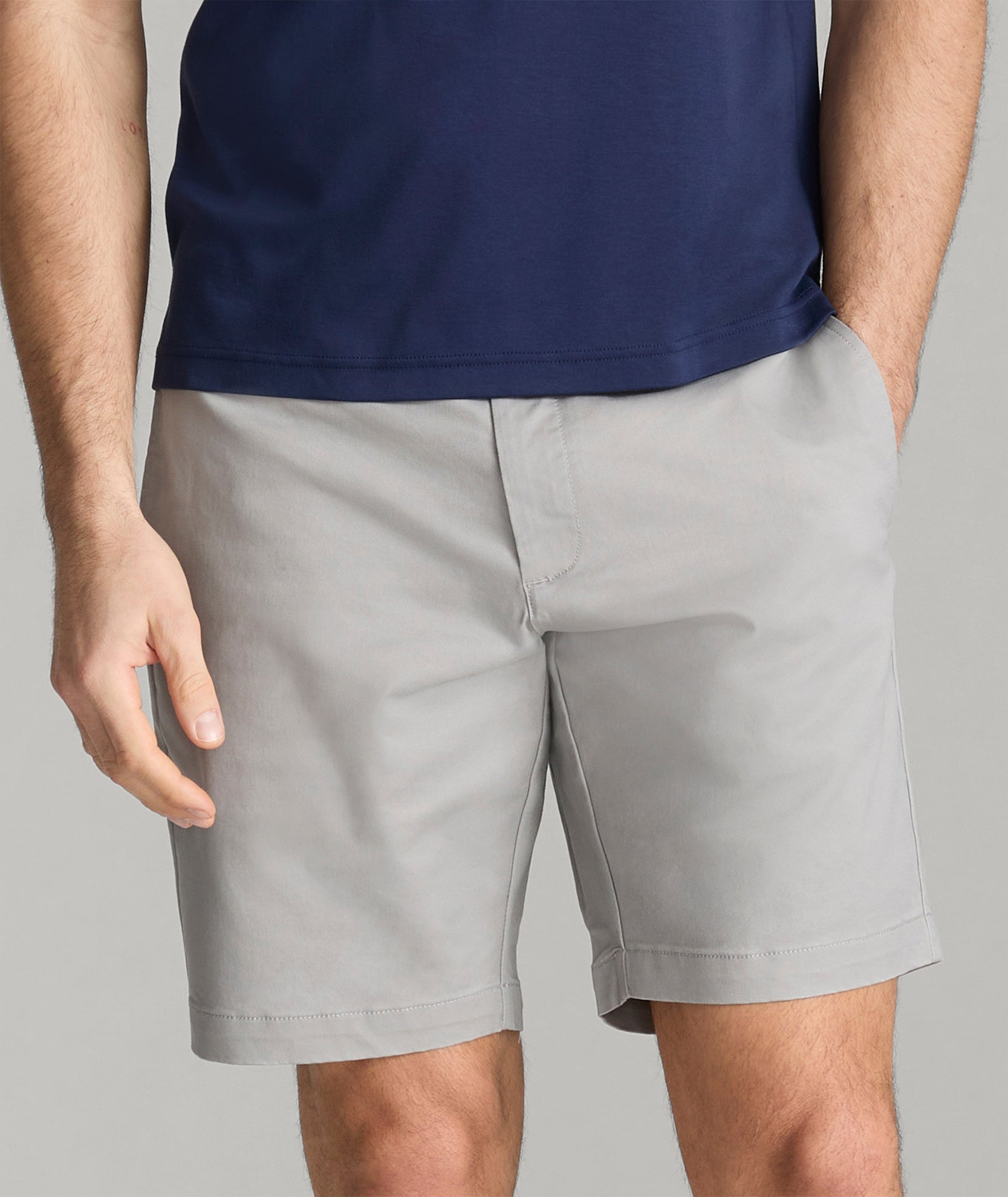 Men's 9" Cotton Chino Shorts with Stretch