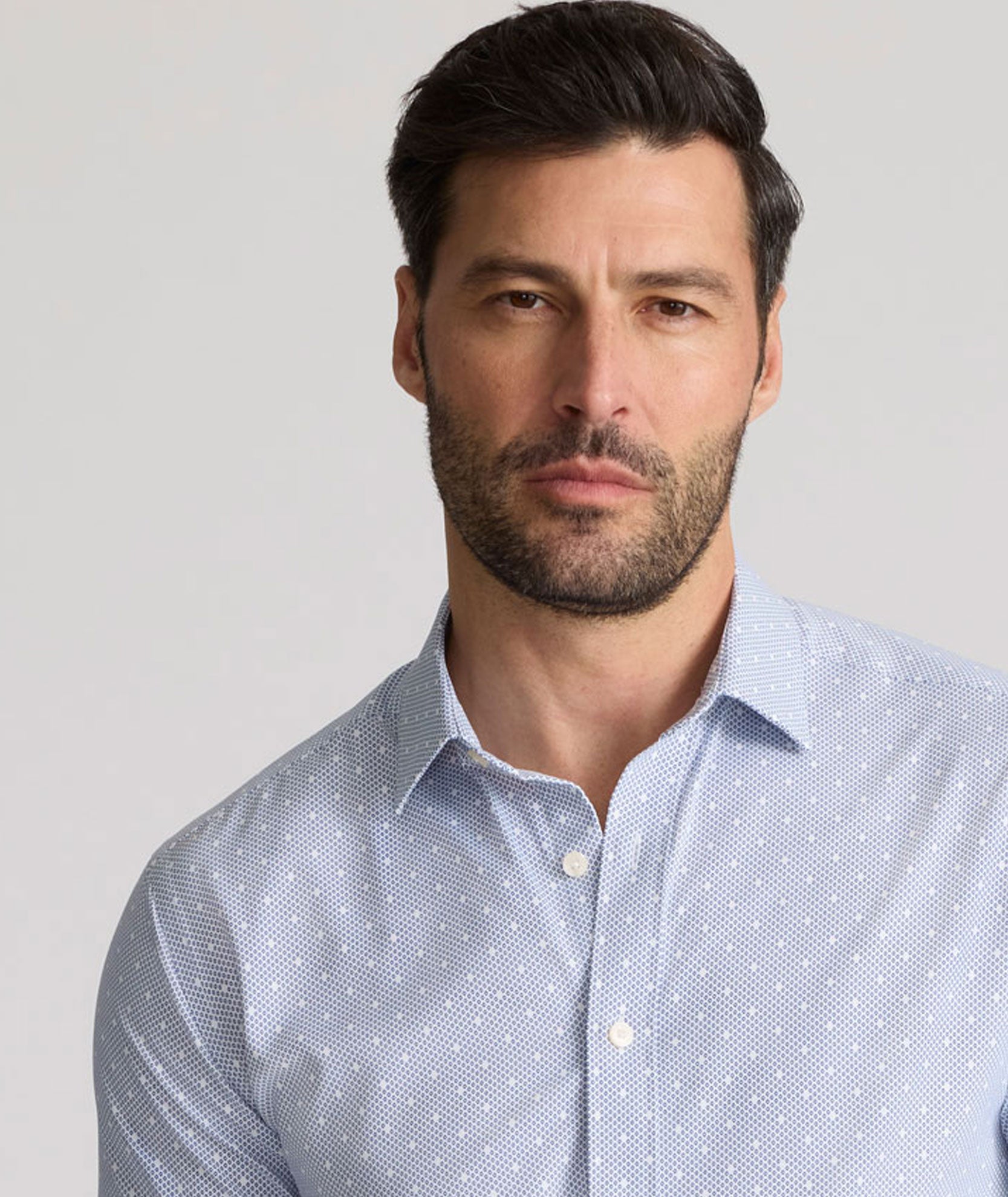 Men's Performance Short-Sleeve Shirt - Wrinkle-Resistant & Moisture-Wicking